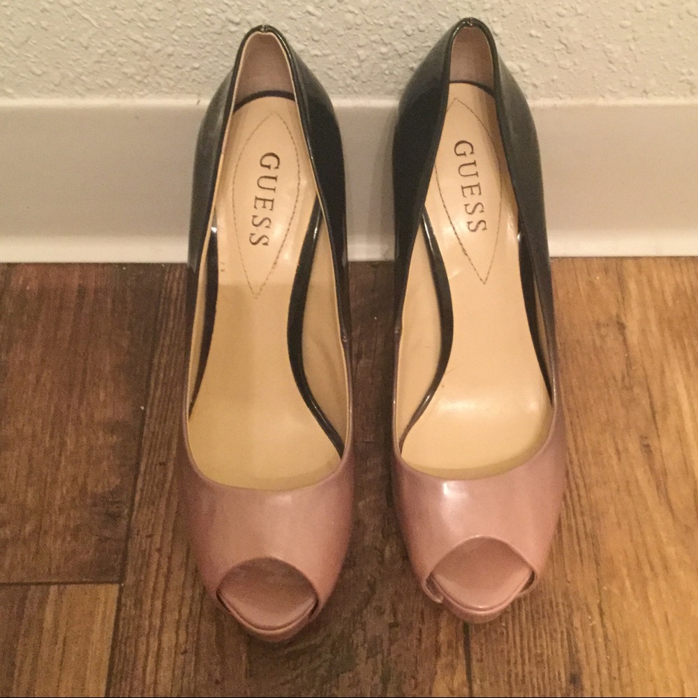 Guess peep toe pumps